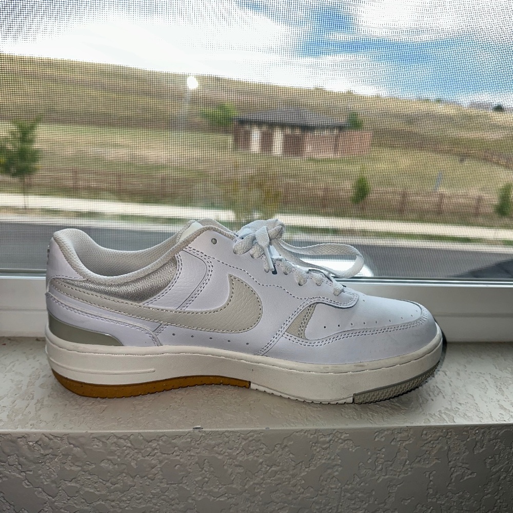 Nikes shoes ✨